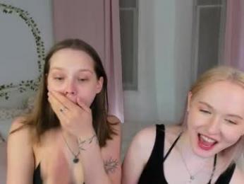 lisaluve webcam chaturbate model stream image