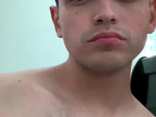Milky Mike webcam model stream image