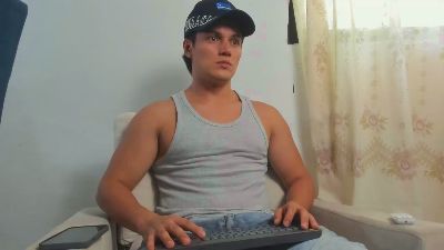 Julian_wallace webcam model stream image