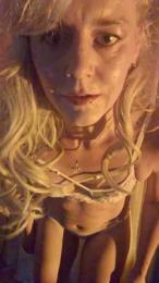 Ffjkiji webcam model stream image