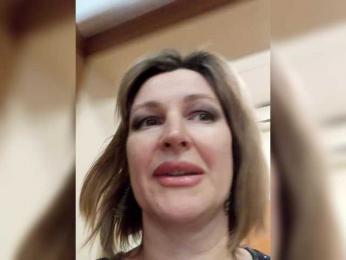 LagoonJoy webcam model stream image