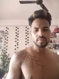 Hunkytop webcam model stream image