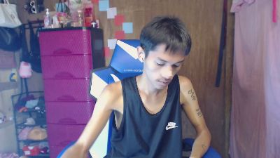 riks_tyler webcam model stream image
