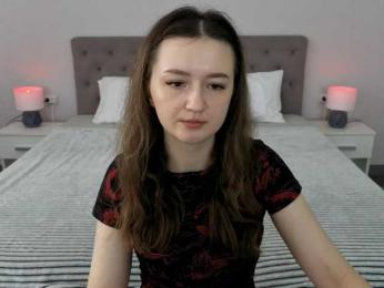 CyrenaLuxe webcam model stream image