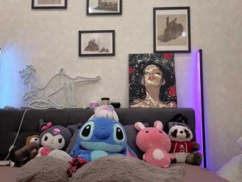 dolly-ll webcam bongacams model stream image