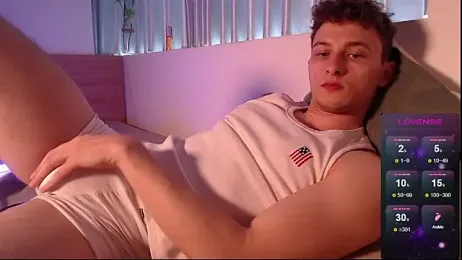 mark_streemm webcam stripchat model stream image