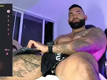 Max-prada webcam model stream image