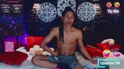 Walkerss5 webcam model stream image