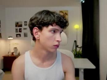 boream_ webcam model stream image