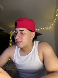 Maximuz1920 webcam model stream image