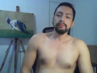 Andres Arrieta webcam model stream image