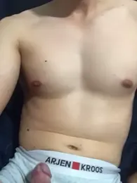 oyriausne webcam stripchat model stream image