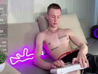 travis_gracile webcam model stream image
