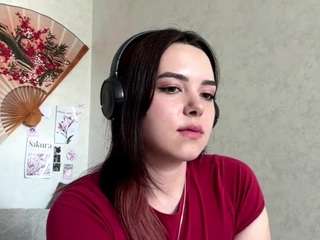 emy-bloom webcam model stream image