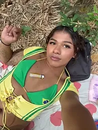 cam11_07 webcam model stream image