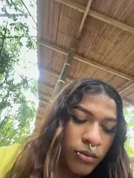 cam11_07 webcam model stream image