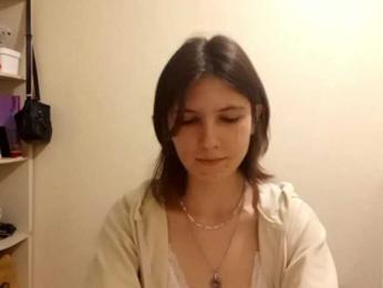 urrMila webcam model stream image