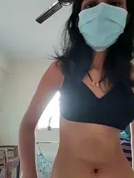 Shivani2002 webcam model stream image