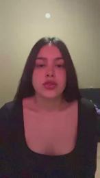 Kikitaa19 webcam model stream image