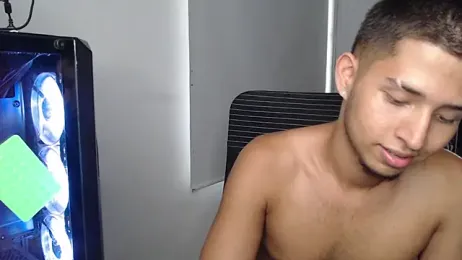 harold_18_ webcam model stream image