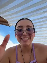 Kay_LustyWife webcam model stream image