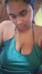 Icymi webcam model stream image