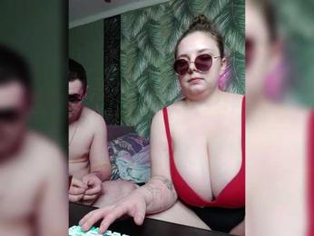 Red-rooms webcam bongacams model stream image