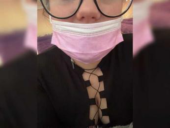 Sweet-butt webcam model stream image