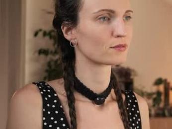 yulladao webcam model stream image