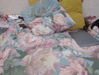 MILAax webcam bongacams model stream image