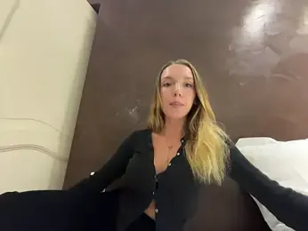claraaaaa7 webcam model stream image