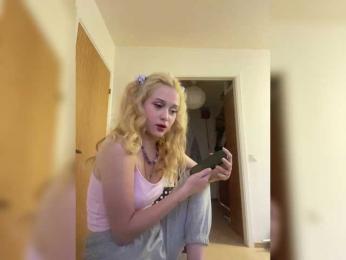 hellokitty23 webcam model stream image