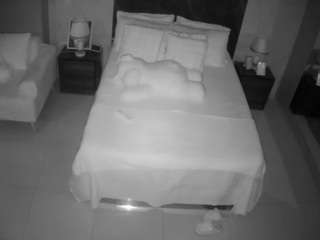 voyeurcam-casa-salsa-bedroom-3 webcam model stream image