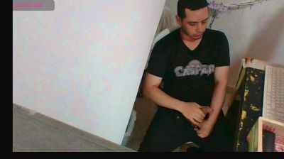 Casper_32 webcam model stream image