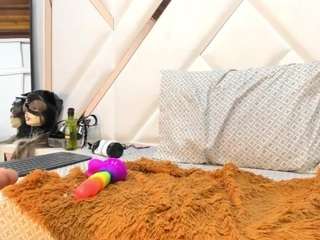 scarletthot5 webcam model stream image