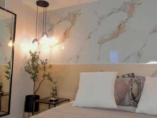 leathompson1 webcam model stream image