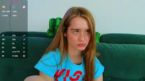 AliviaWithLove webcam model stream image
