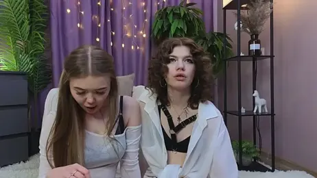 TwixieGuo webcam model stream image