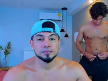 hotcrew_ webcam model stream image