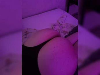 Whyn0tik webcam bongacams model stream image