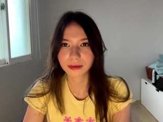 meghanntrube webcam model stream image