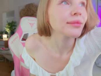 kailyginger webcam chaturbate model stream image