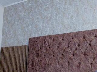 Jonas Lewis webcam model stream image