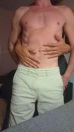 XgayX37 webcam model stream image