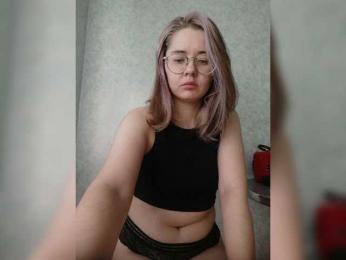 Kumiho-Lisichka webcam model stream image