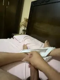 Dedoow webcam model stream image