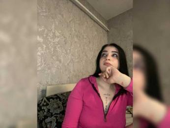 22ALYSKA22 webcam model stream image