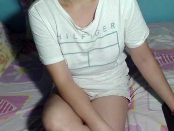 LizBeth23 webcam model stream image