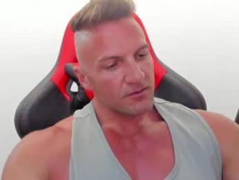 fuckinghotman webcam model stream image