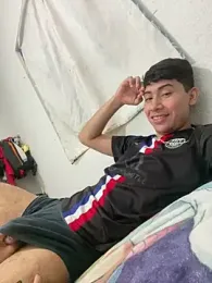 emmarod18 webcam model stream image